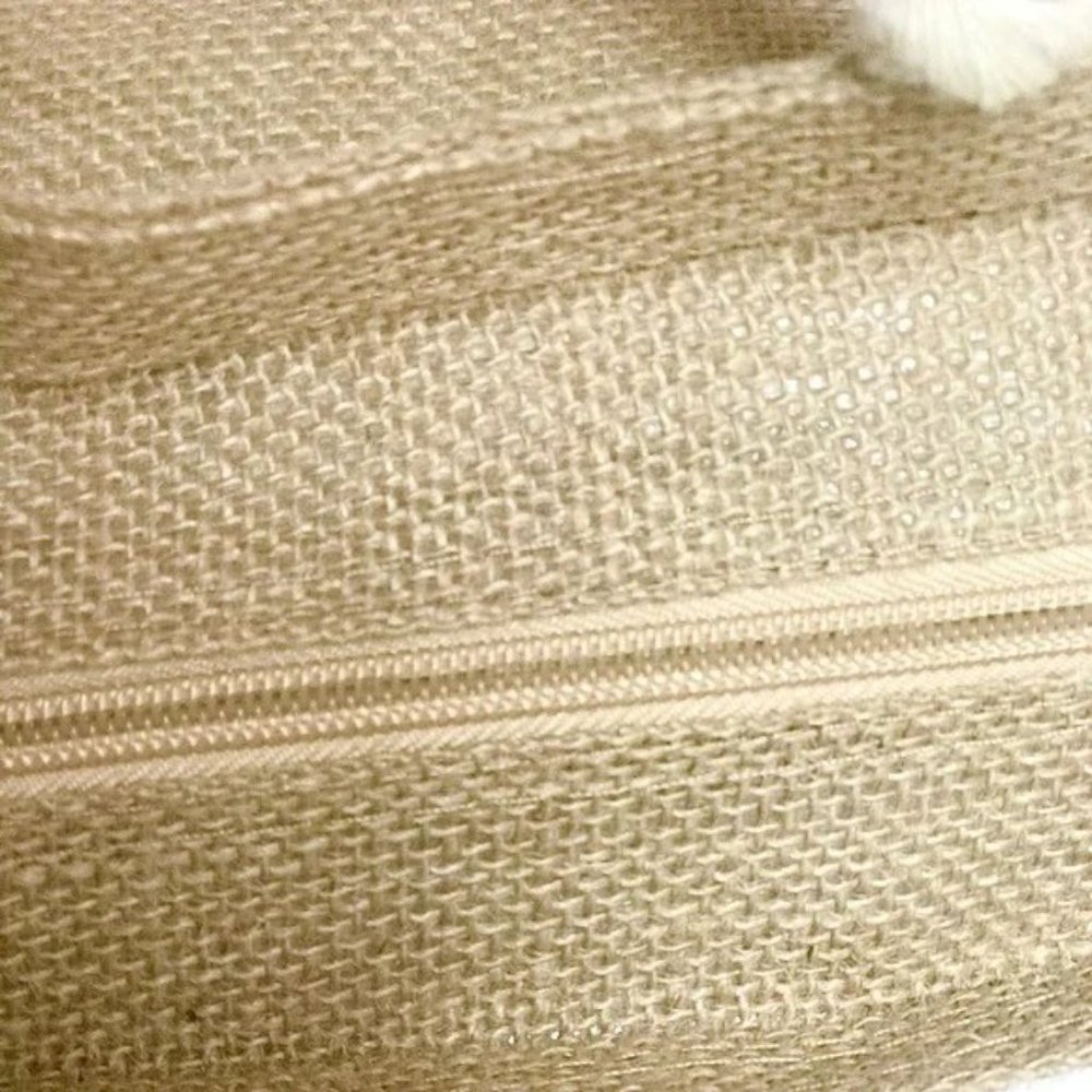 HP🪅Beautiful, Boho Jute Summer lightweight zipper tote bag - Picture 3 of 3